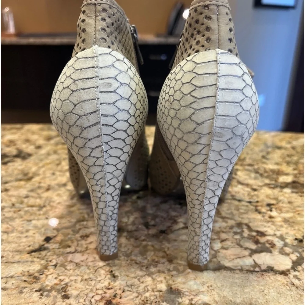 BcbgMaxazria tan laser cut ankle booties size 37